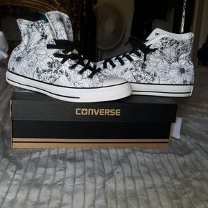 Converse Black & White Floral Pattern